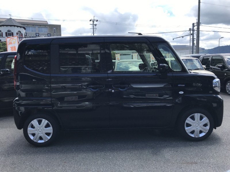 スズキ スペーシア 3枚目