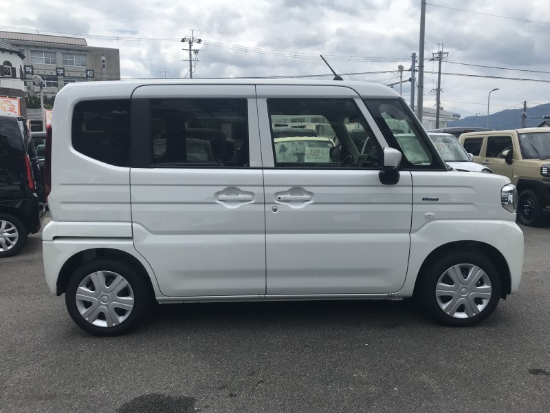 スズキ スペーシア 3枚目