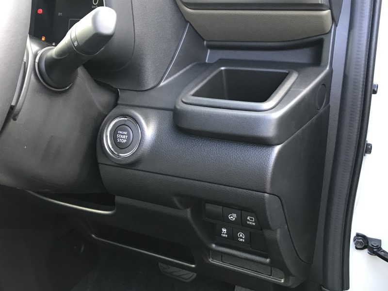 スズキ クロスビー 15枚目