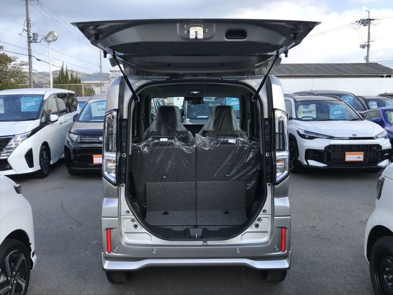 スズキ スペーシア 6枚目