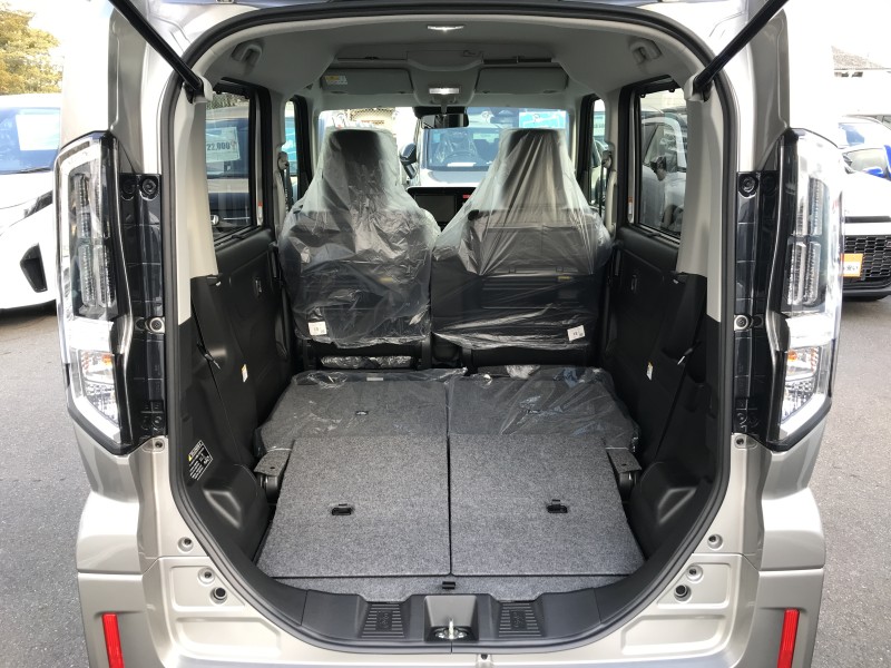 スズキ スペーシア 7枚目