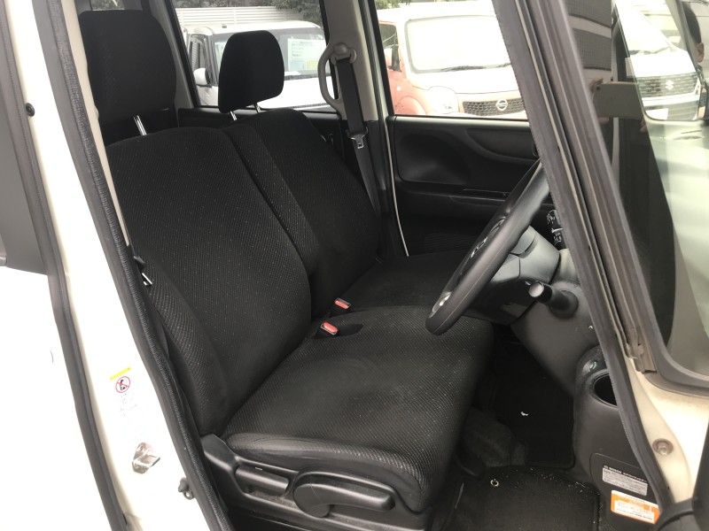 ホンダ N BOX 11枚目