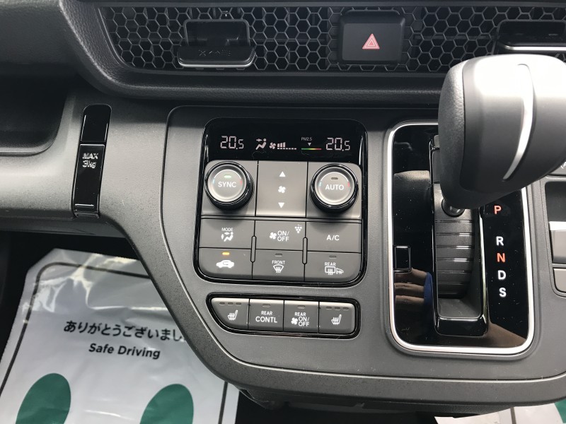 ホンダ ステップワゴンスパーダ 16枚目