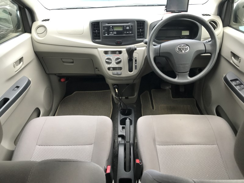 トヨタ ピクシスエポック 13枚目