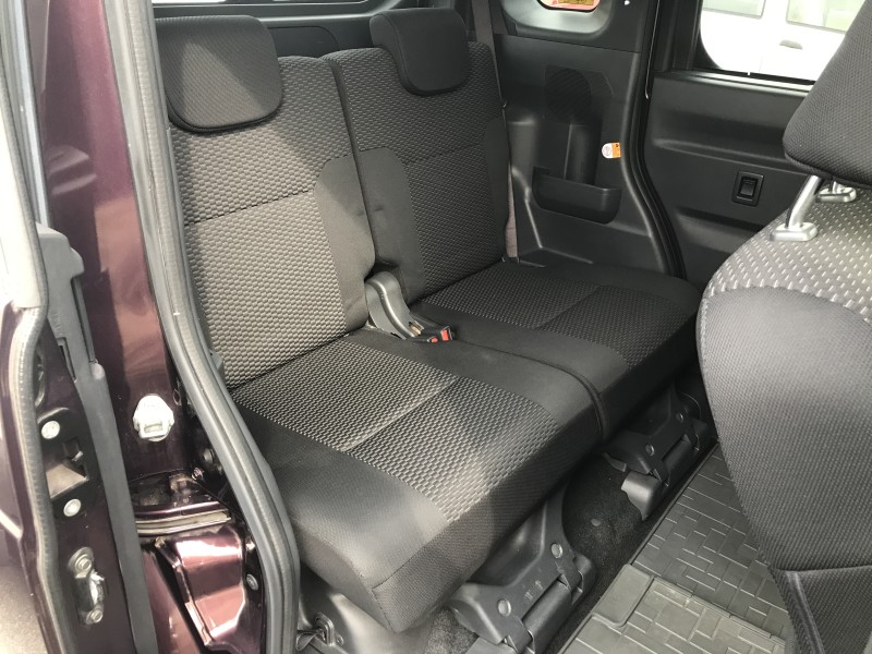 ダイハツ ウェイク 12枚目