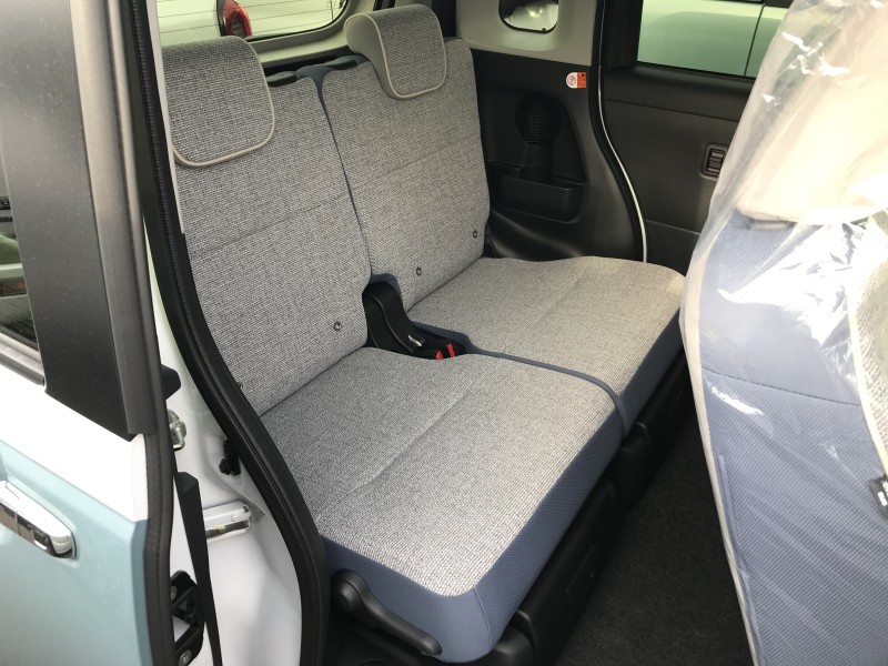 ダイハツ ムーヴキャンバス 7枚目