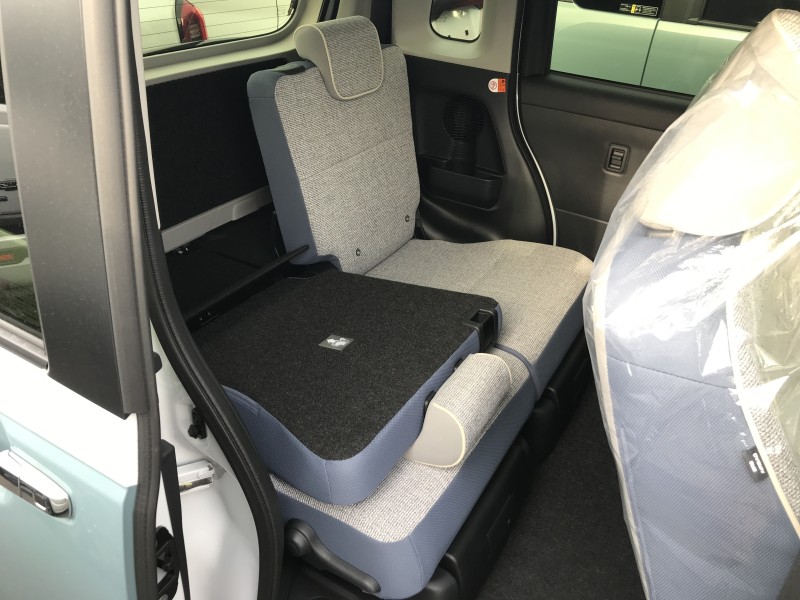 ダイハツ ムーヴキャンバス 8枚目