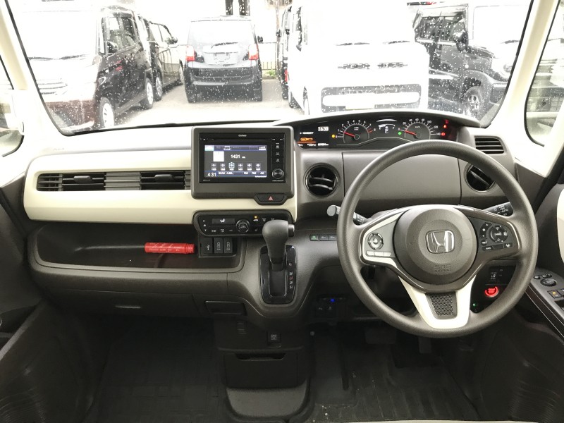 ホンダ N BOX 13枚目