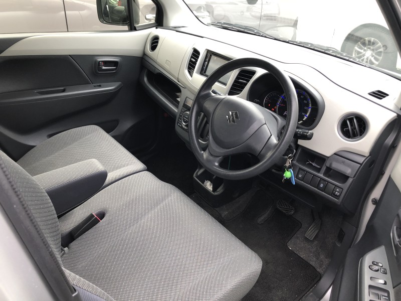 スズキ ワゴンR 11枚目