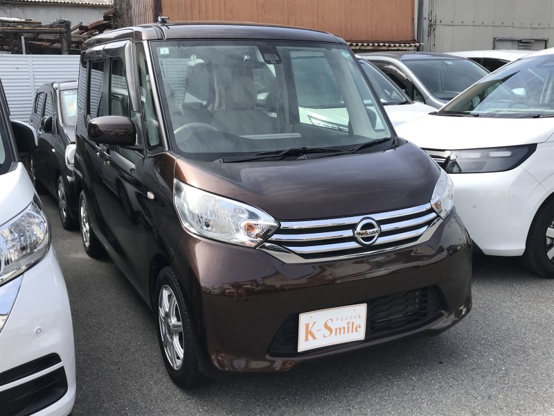 ニッサン デイズルークス 2枚目