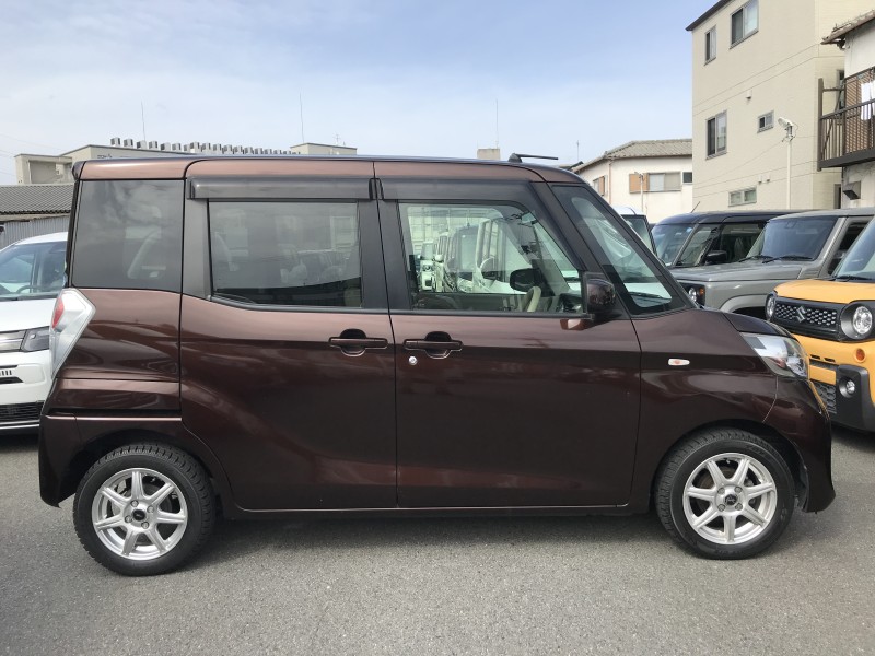 ニッサン デイズルークス 3枚目