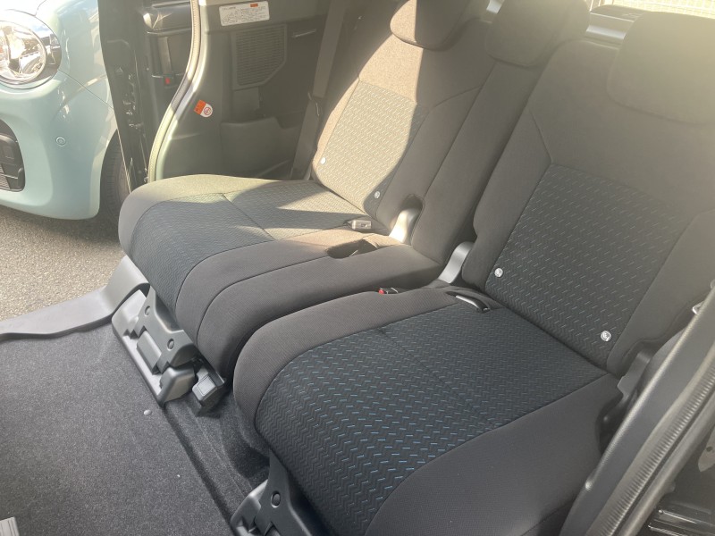 トヨタ ルーミー 11枚目