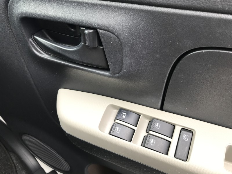 ダイハツ ミラトコット 18枚目