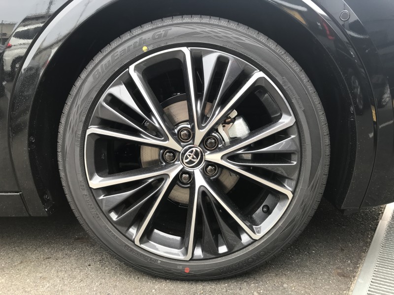 トヨタ プリウス 11枚目