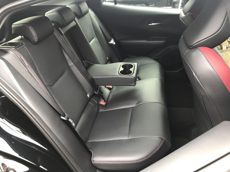 トヨタ プリウス 13枚目