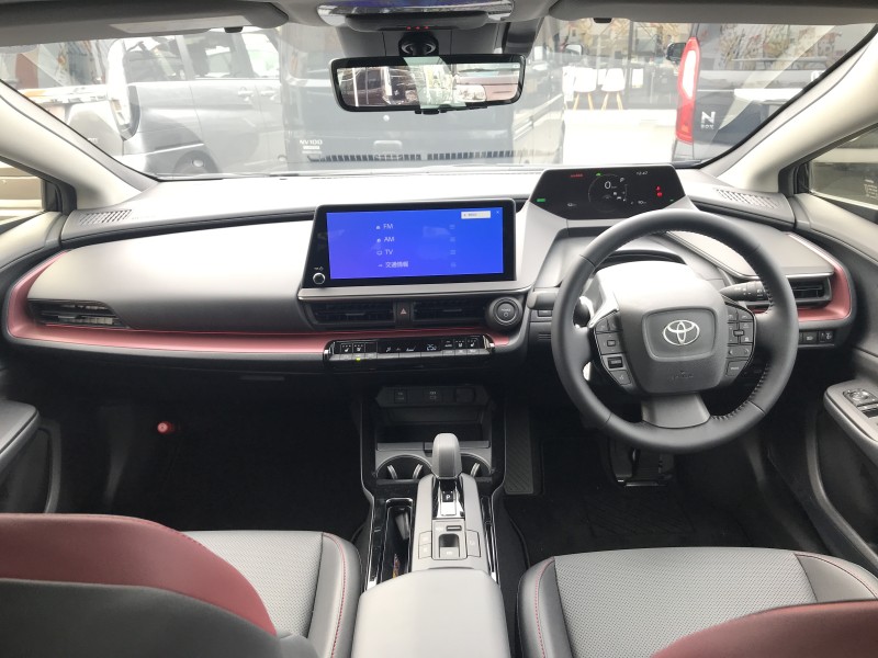 トヨタ プリウス 14枚目