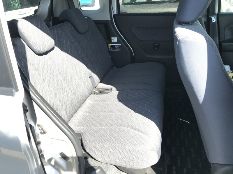 スズキ スペーシア 13枚目