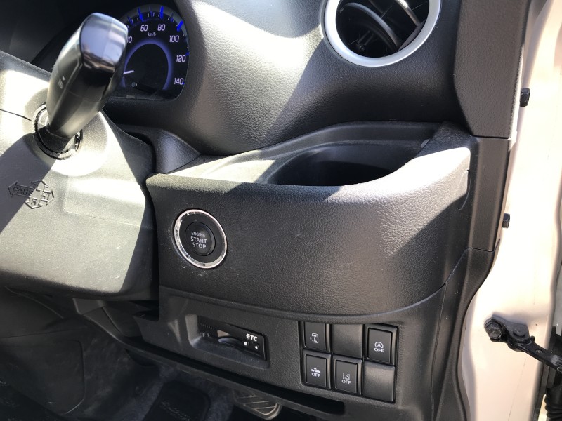 スズキ スペーシア 17枚目