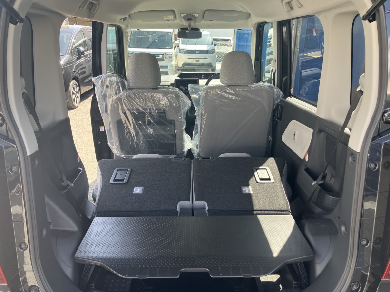 ダイハツ タント 8枚目