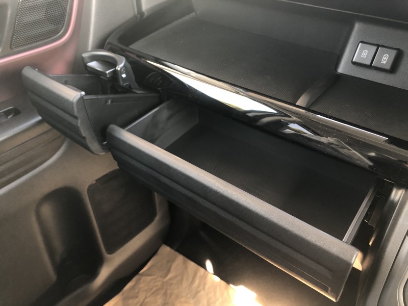 スズキ スペーシア 15枚目