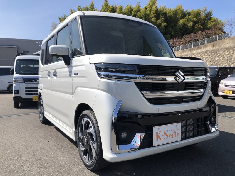 スズキ スペーシア 2枚目