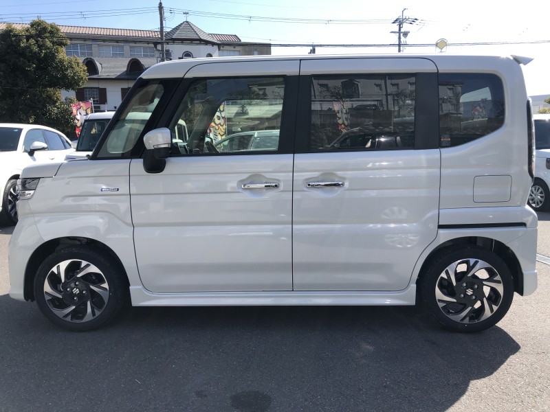 スズキ スペーシア 7枚目