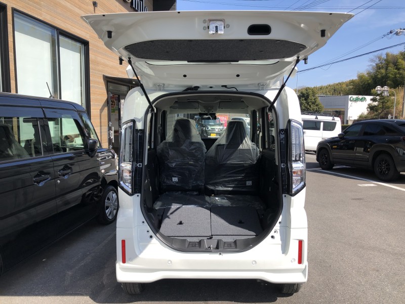 スズキ スペーシア 8枚目