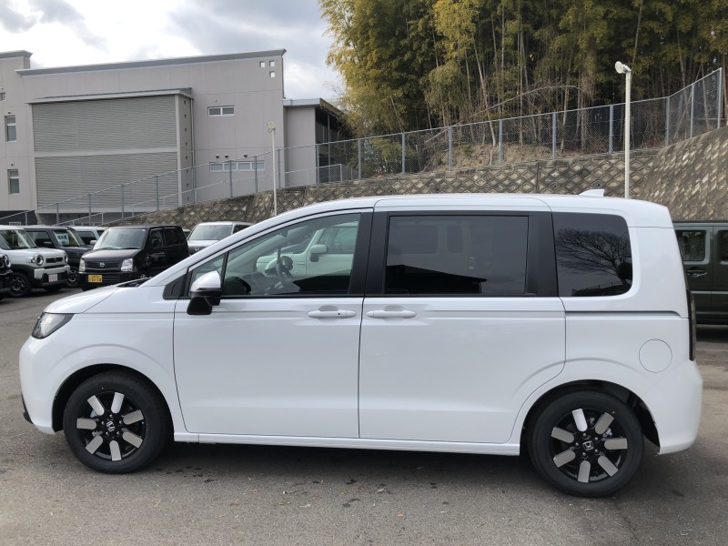 ホンダ フリード 7枚目