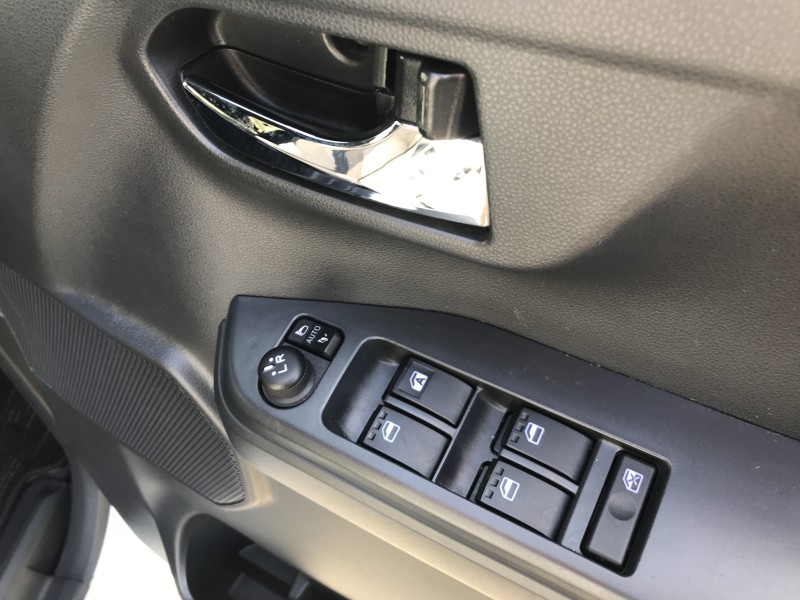 ダイハツ ウェイク 16枚目