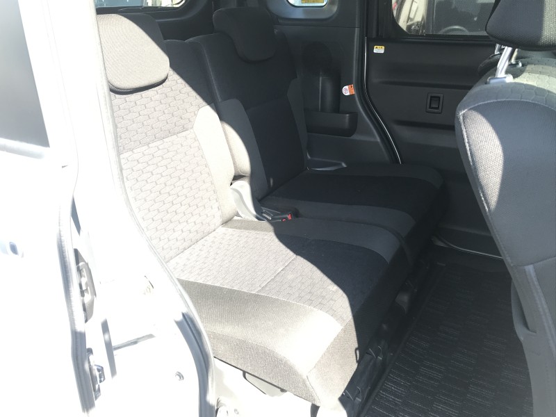 ダイハツ ウェイク 18枚目