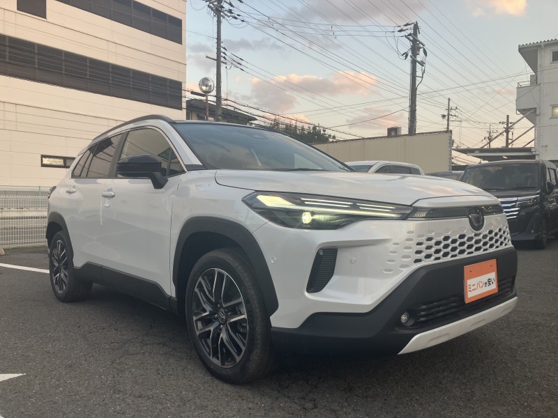 トヨタ カローラクロス 2枚目