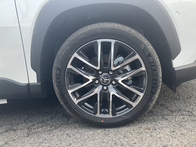 トヨタ カローラクロス 3枚目