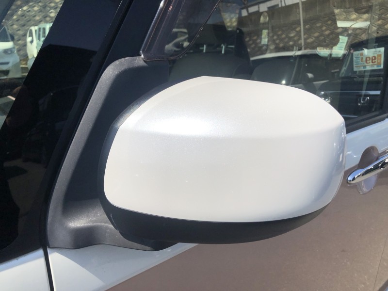 ダイハツ ムーヴキャンバス 8枚目