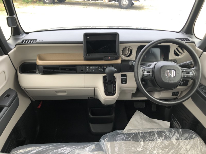 ホンダ N BOX 12枚目