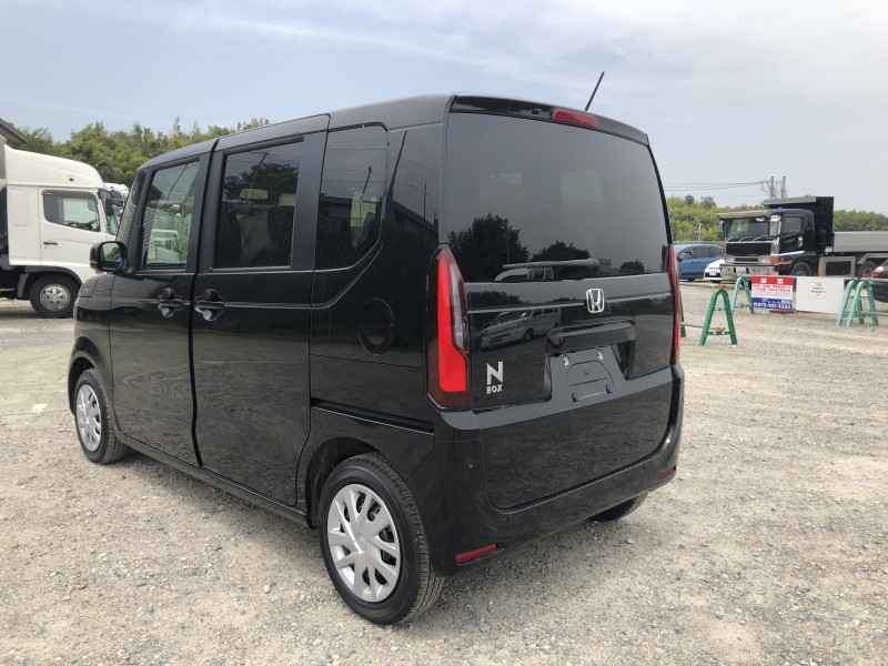 ホンダ N BOX 3枚目