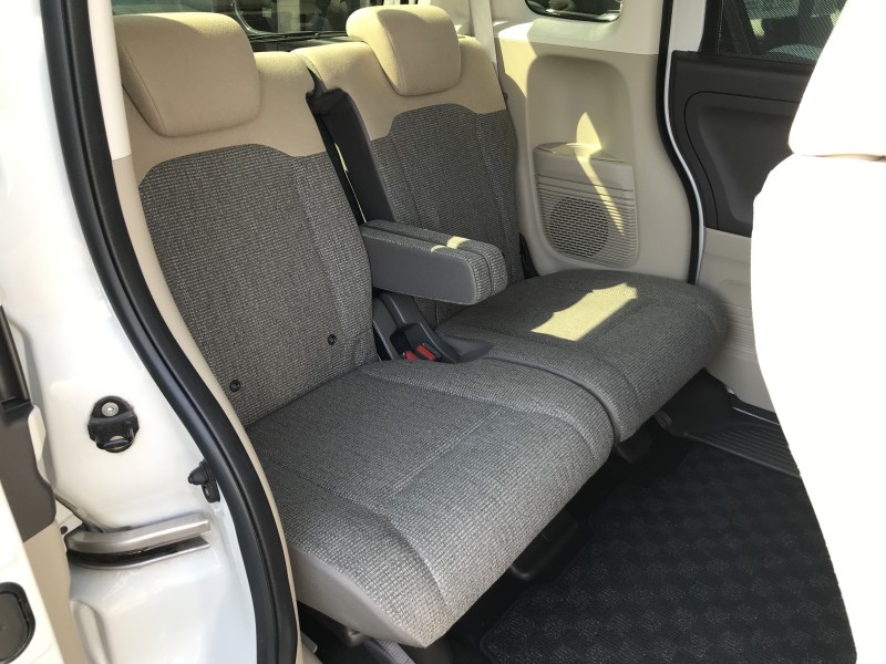 ホンダ N BOX 12枚目