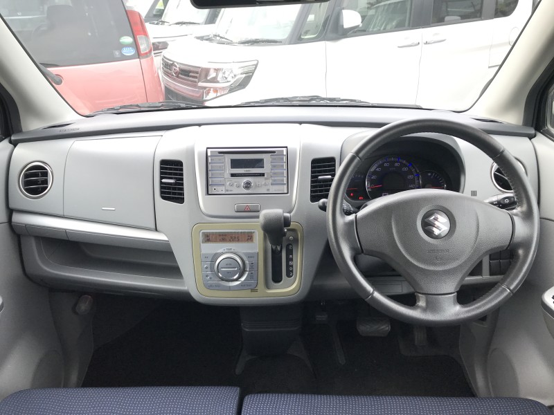 スズキ ワゴンR 13枚目