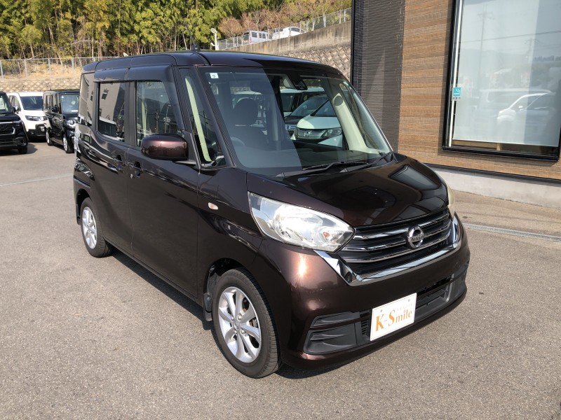 ニッサン デイズルークス 2枚目