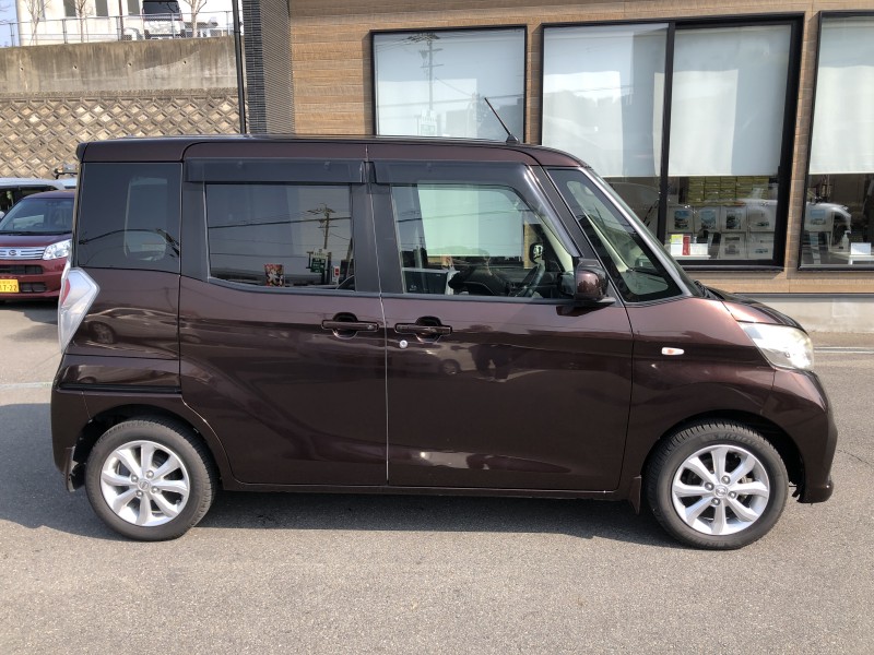 ニッサン デイズルークス 3枚目