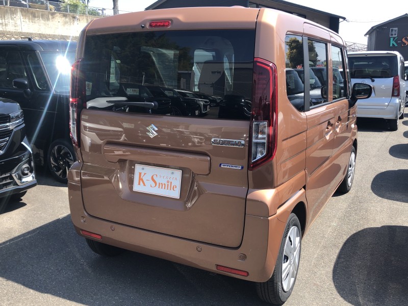 スズキ スペーシア 4枚目