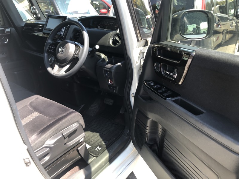 ホンダ N BOX 9枚目