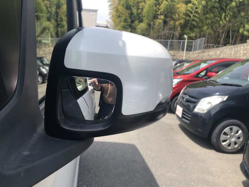 ホンダ N BOX 12枚目