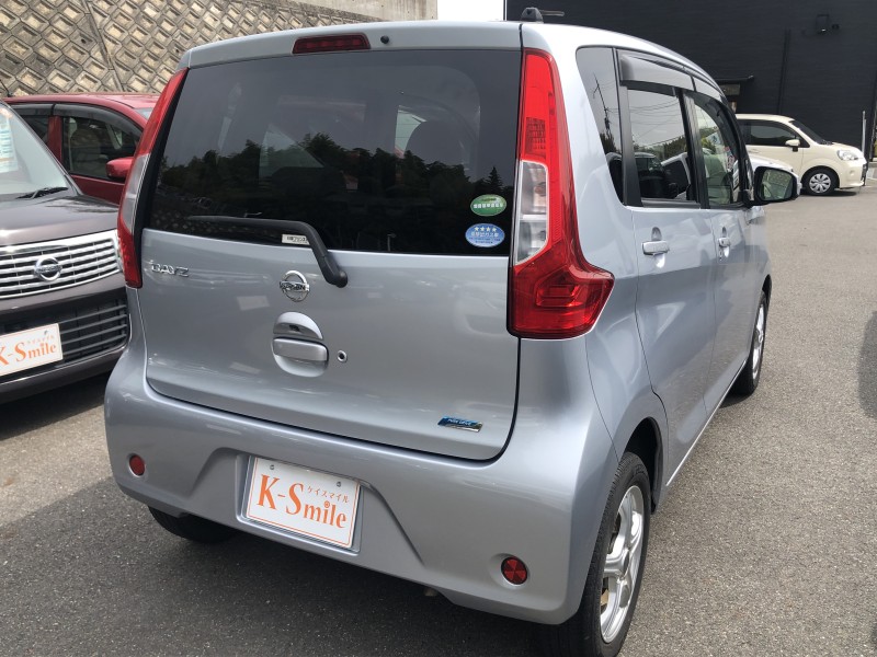 ニッサン デイズ 4枚目