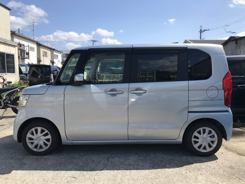 ホンダ N BOX 18枚目