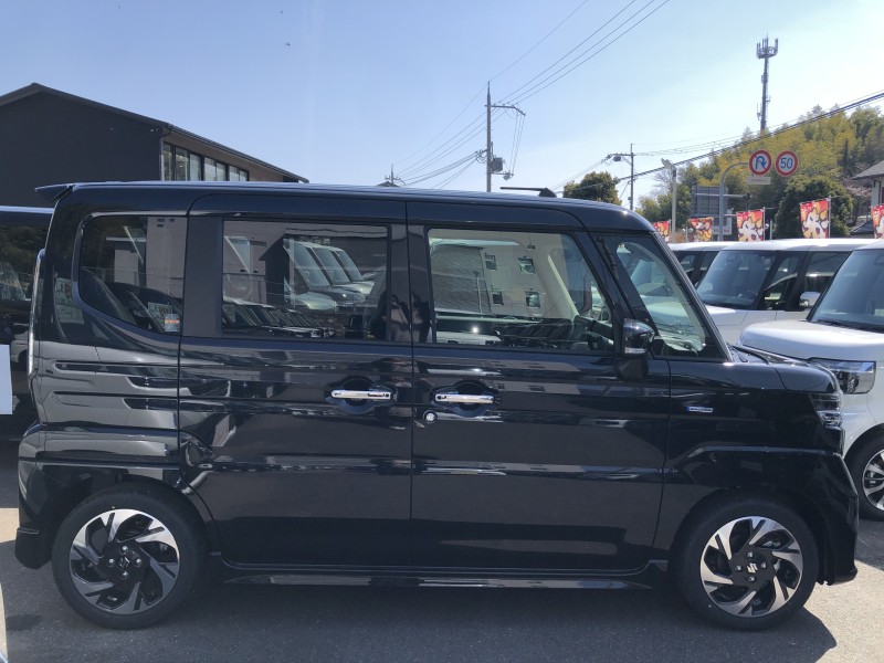 スズキ スペーシア 3枚目