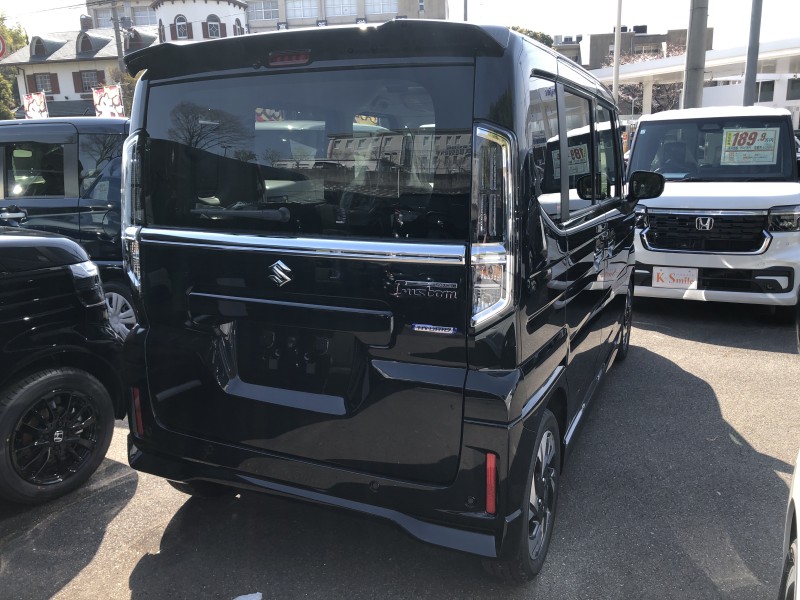 スズキ スペーシア 4枚目