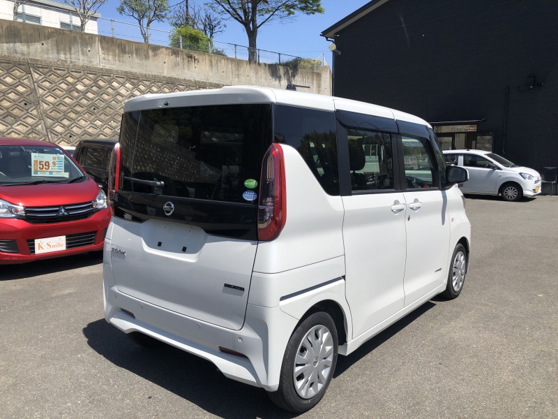 ニッサン ルークス 4枚目