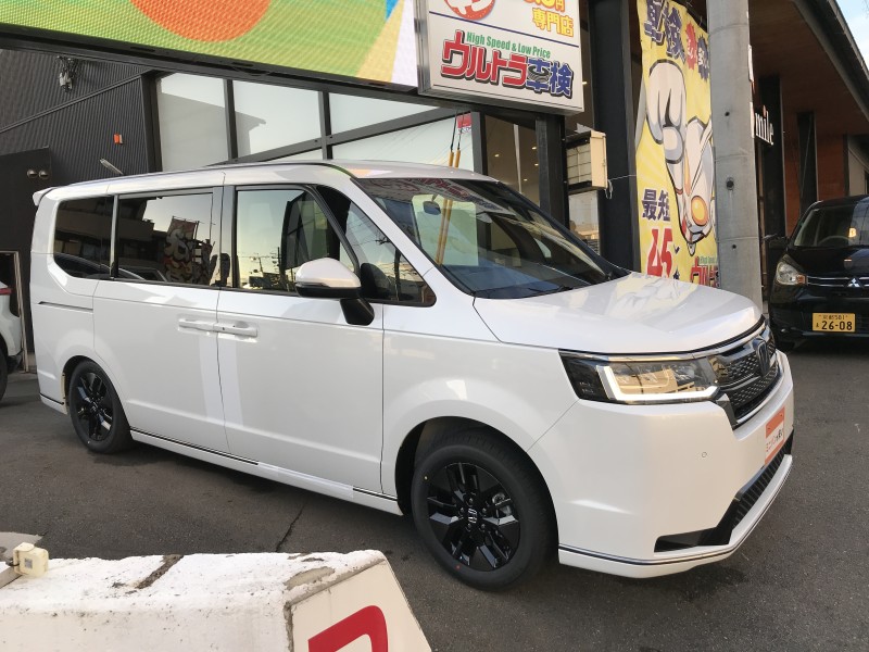 ホンダ ステップワゴンスパーダ 3枚目