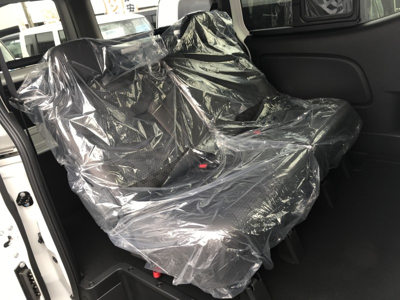 ニッサン キャラバン 12枚目