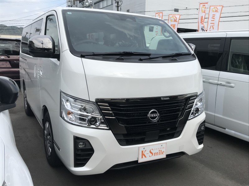 ニッサン キャラバン 2枚目